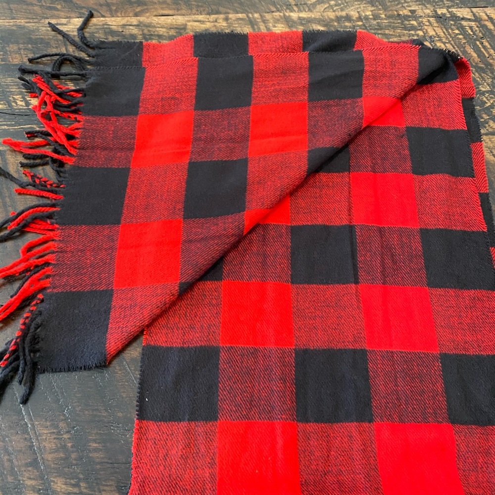 Super soft acrylic scarf!